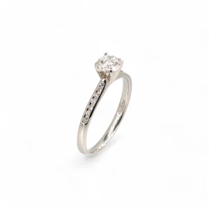Platinum twisted diamond set solitaire