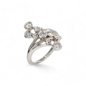 18ct white gold rub over spray design