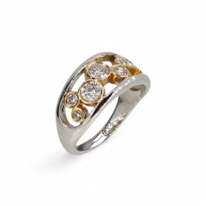 18ct rose and white gold diamond ring