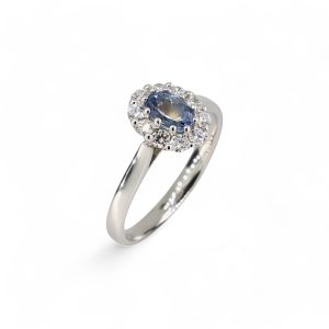 platinum aquamarine and diamond cluster