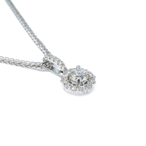 18ct white gold halo pendant