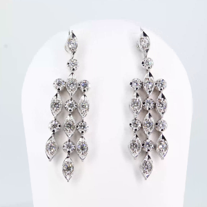 18ct white gold glamorous drop earrings