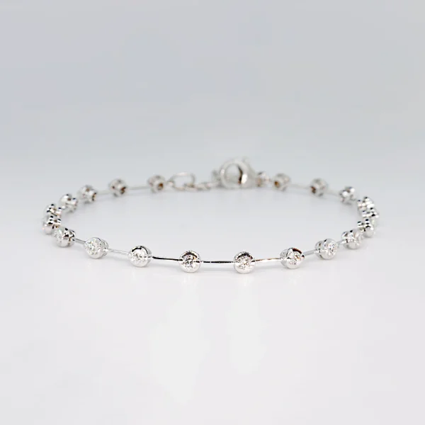18ct white gold bar set diamond bracelet