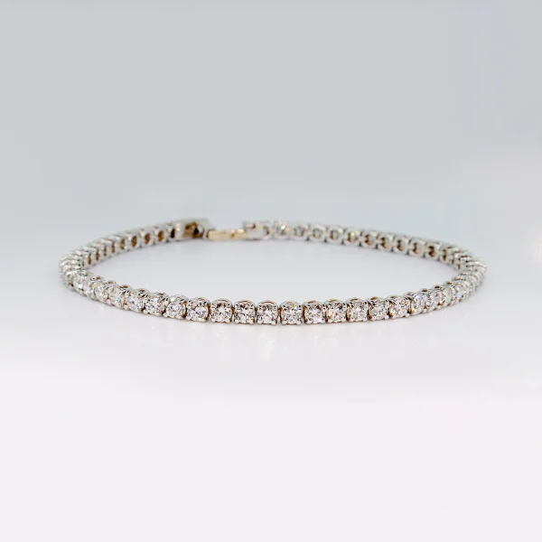 18ct white gold 2.01ct diamond tennis bracelet