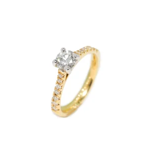 18ct Yellow Gold 0.41ct diamond shoulder set ring